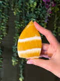 Yellow calcite arrow head point #5